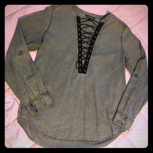Express lace front green top